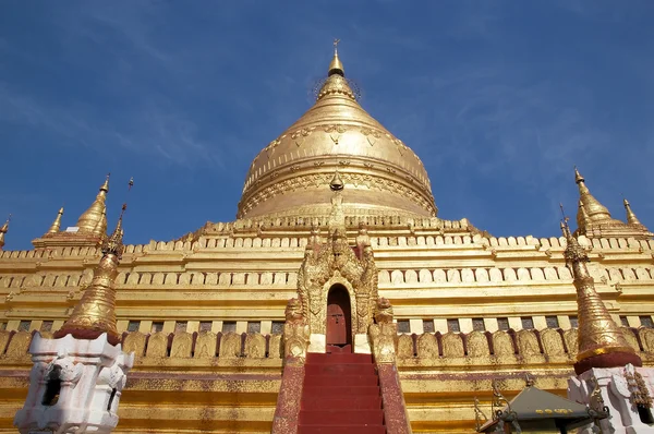 Shwezigon pagode, bagan, myanmar — Stockfoto