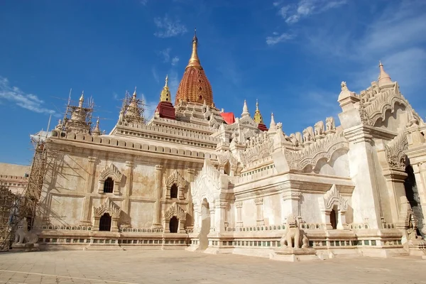 Templo de Ananda em Bagan, Myanmar — Fotografia de Stock