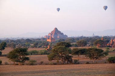 Hot air balloons over the ruins of Bagan, Myanmar