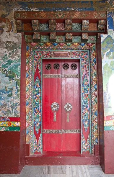 Door at the Pemayangtse Monastery, Sikkim, India — Stok fotoğraf