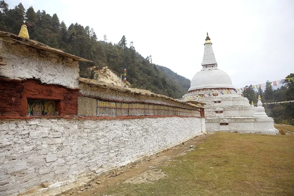 Chorten Kharo Casho、Chendebji、ブータン — ストック写真