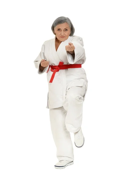 Kadın kıdemli karate poz — Stok fotoğraf