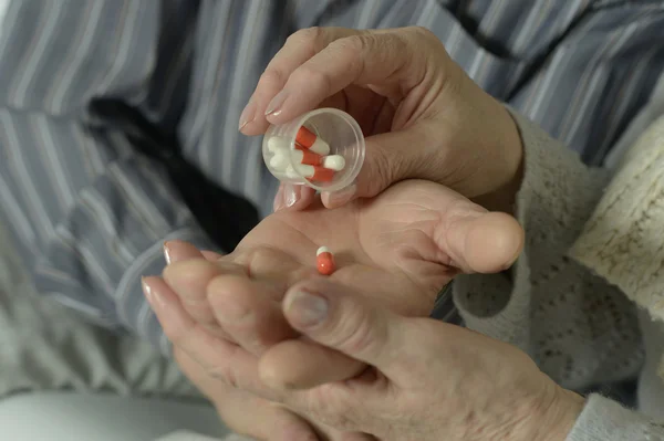 Sick Elderly  couple  with pills — Stock Photo, Image