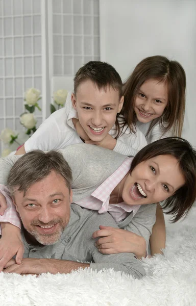 Happy parents  with kids — Stock Photo, Image