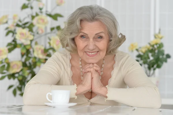 Senior woman portrait — Stock Photo, Image