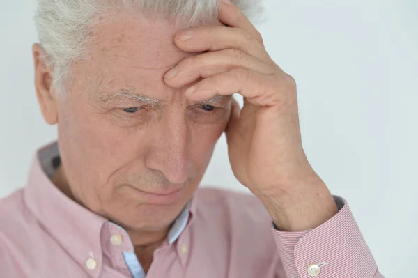 Uomo anziano triste — Foto Stock