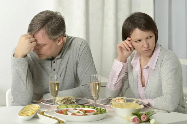Unhappy couple have dinner — Stock Photo, Image