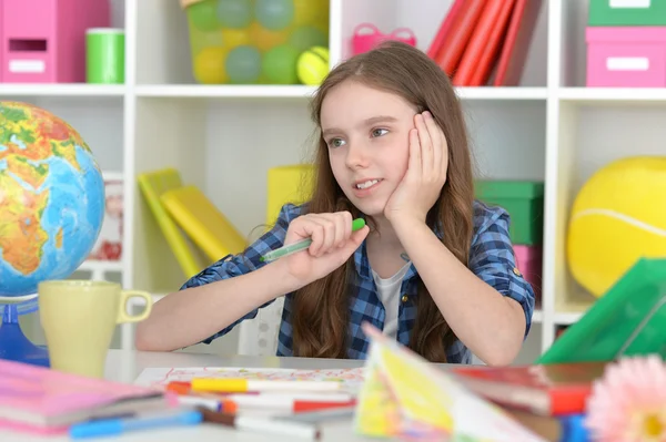 Estudante menina na classe — Fotografia de Stock