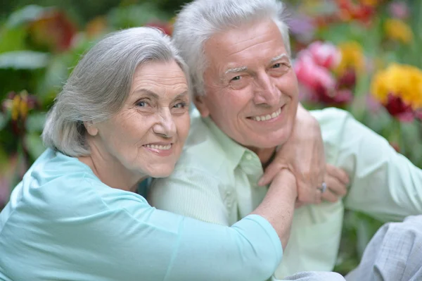 Beautiful senior woman outdoor — Stock Photo, Image