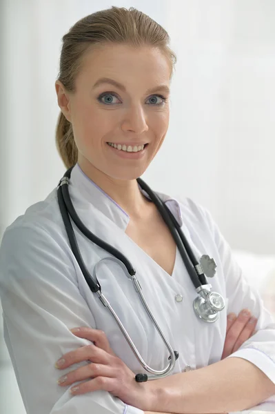 Carino medico femminile — Foto Stock