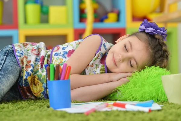 Student girl sleeping  at art class — Stock Photo, Image