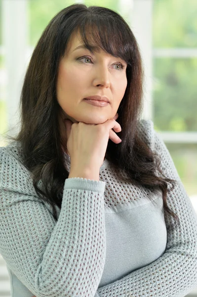 Thoughtful  Senior woman — Stock Photo, Image