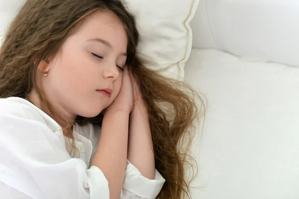 Carino bambina dormire — Foto Stock