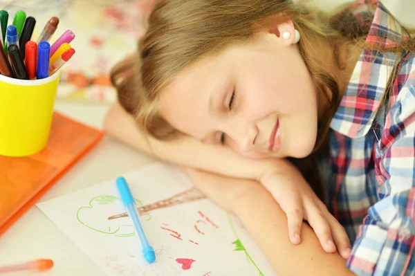 Girl sleeping during art class — Stock Photo, Image