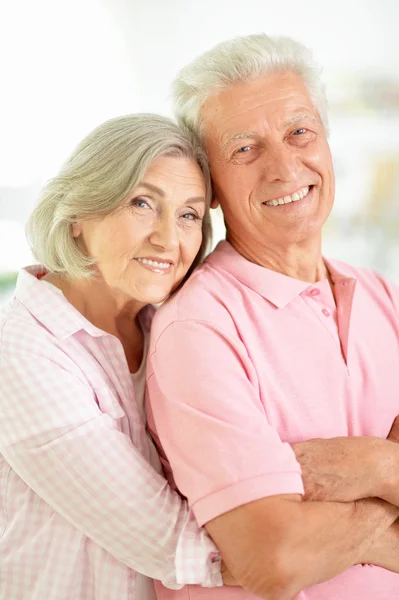 Gelukkig senior paar — Stockfoto