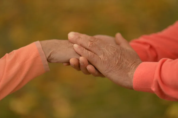 Duas mãos juntas. — Fotografia de Stock