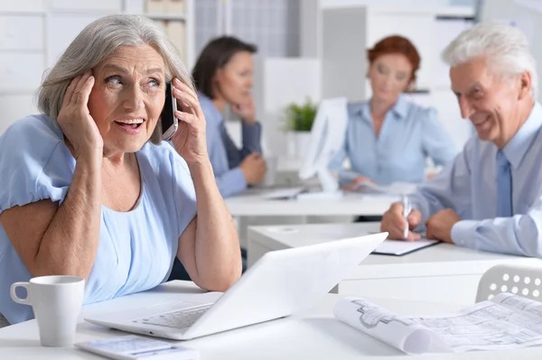 Businesspeople Working In Office — Stock Photo, Image