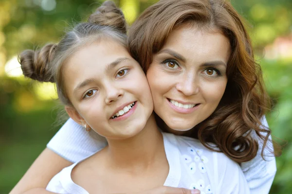 Ritratto di madre e figlia Fotografia Stock