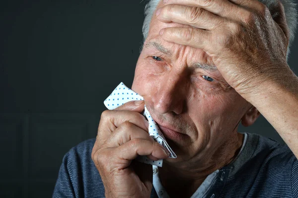 Portret Van Zieke Oudere Man — Stockfoto