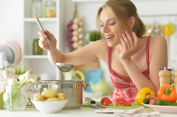 Beautiful Young Woman Cooking Soup Kitchen — Stock Photo, Image