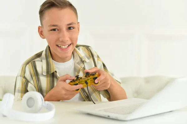 Cute Boy Using Laptop Home Playing Game — Stock Photo, Image