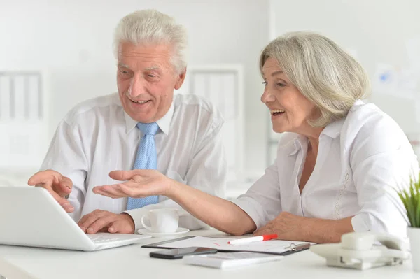 Senior Couple Working Together Office — Stock Photo, Image