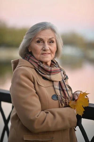 Portrait Happy Smiling Senior Woman Lake — Stock Photo, Image