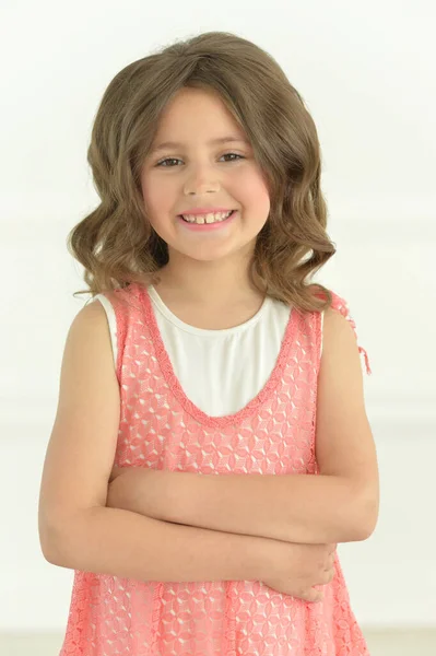 Beautiful Happy Girl Looking Camera Indoors — Stock Photo, Image