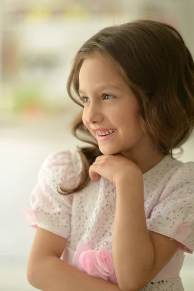 Portrait Cute Girl Looking Away Studio —  Fotos de Stock