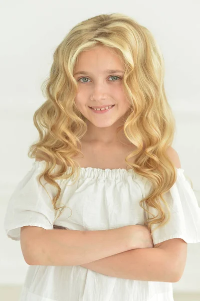 Beautiful Smiling Girl Posing Studio — Stock Photo, Image