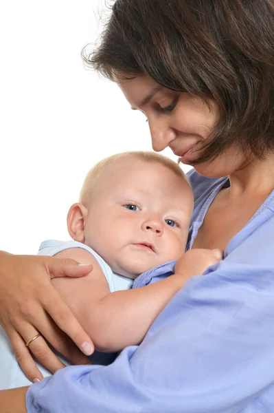 Madre sosteniendo bebé niño — Foto de Stock