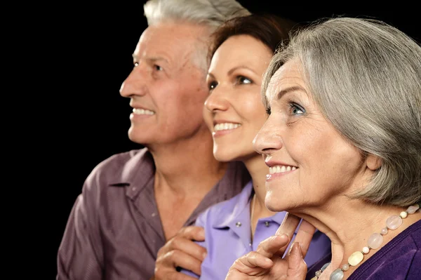 Volwassen dochter met senior ouders — Stockfoto