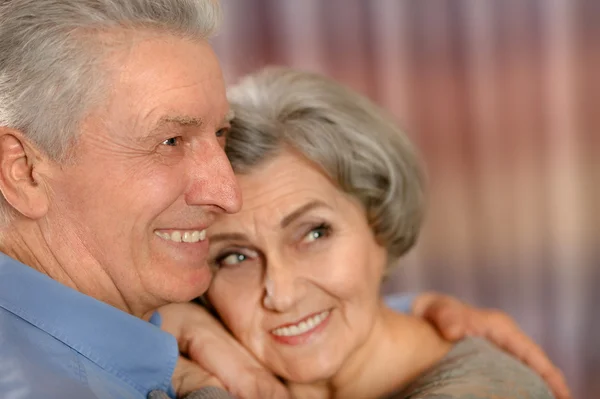 Gelukkig senior paar — Stockfoto