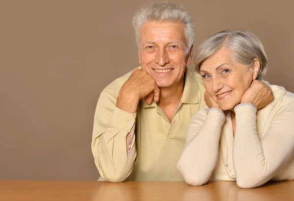 Pareja mayor en casa — Foto de Stock