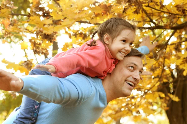 Feliz padre con hija — Foto de Stock