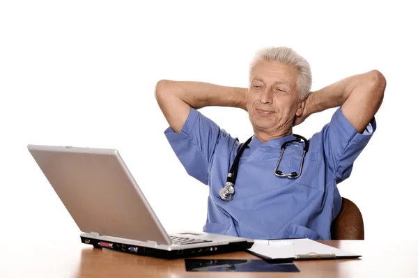 Doctor with a laptop — Stock Photo, Image