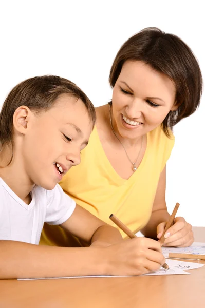 Mãe e filho estão desenhando — Fotografia de Stock