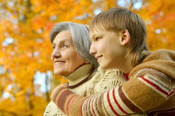 Grandmother with boy  in  park — Stock Photo, Image