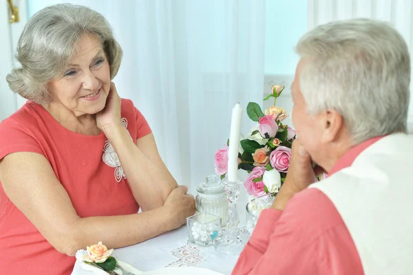 Elderly couple on date — Stock Photo, Image