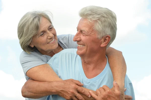 Pareja vieja divertida — Foto de Stock