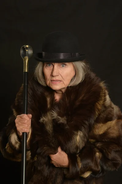 Mature woman in fur — Stock Photo, Image