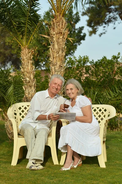 Feliz casal maduro — Fotografia de Stock