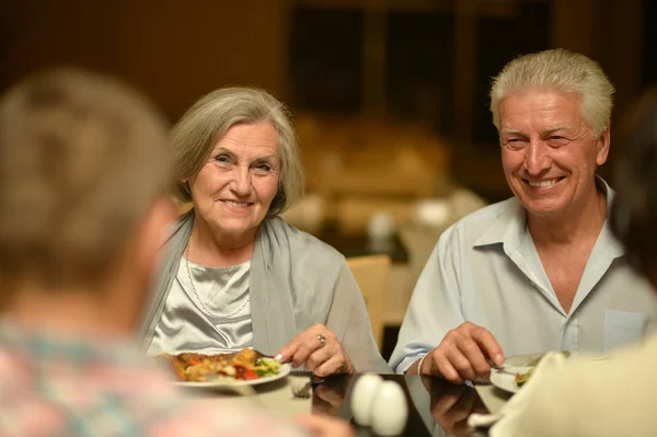 Amusant vieux couple — Photo