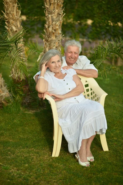 Heureux mature couple — Photo