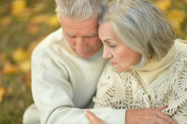 Mooi senior koppel — Stockfoto