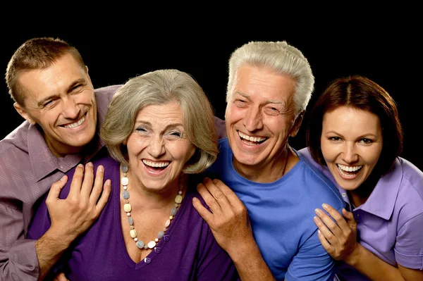 Portrait de famille avec parents aînés — Photo