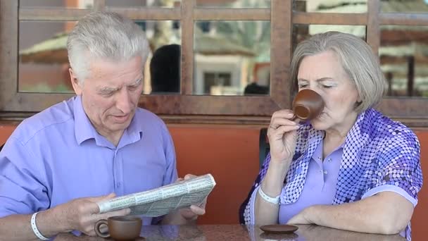 Yaşlı çiftin birlikte — Stok video