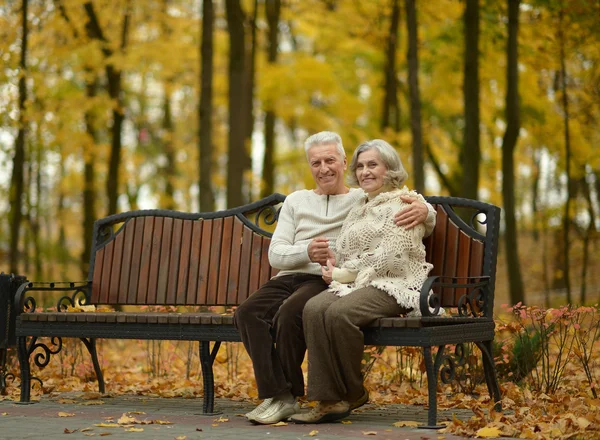 Cuplu în vârstă împreună — Fotografie, imagine de stoc