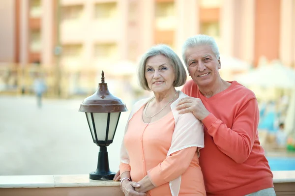 Senior couple on vacation — Stock Photo, Image