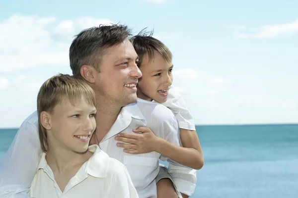 Trevlig familj vila — Stockfoto